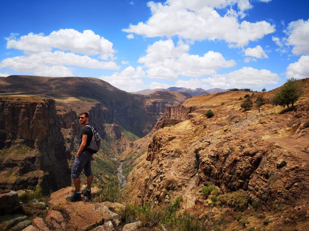 Twin Peaks Cottages And Horse Trekking Maseru Exterior photo